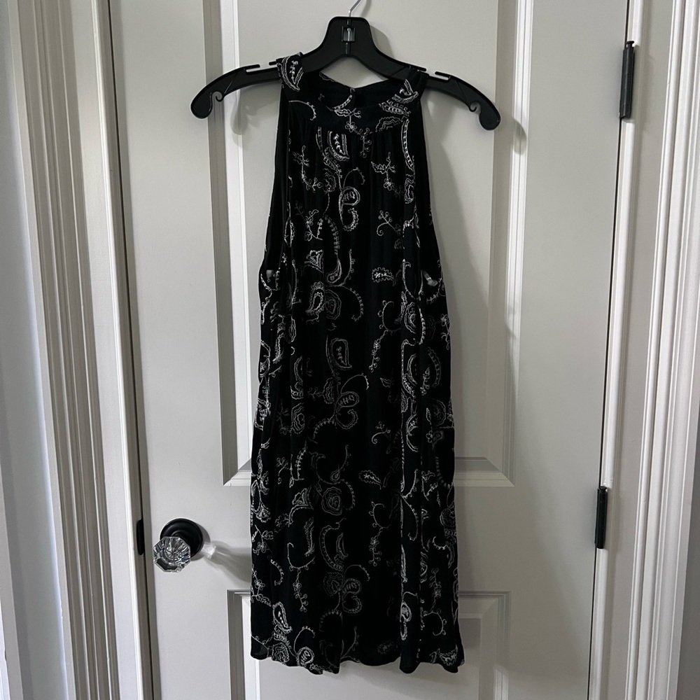 Entro Black Dress Keyhole Back